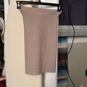 Midi BCBG bandage skirt hardly worn size xxs